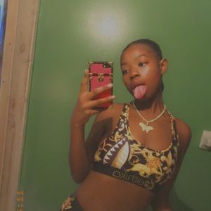 Meet your Posher, Jayda